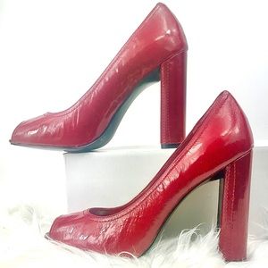 BCBGirls, Red Chunky Platform Heel Shoe, Size 7.5B, EUC